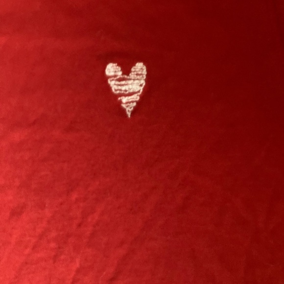 Universal Thread Tee - Picture 2 of 3